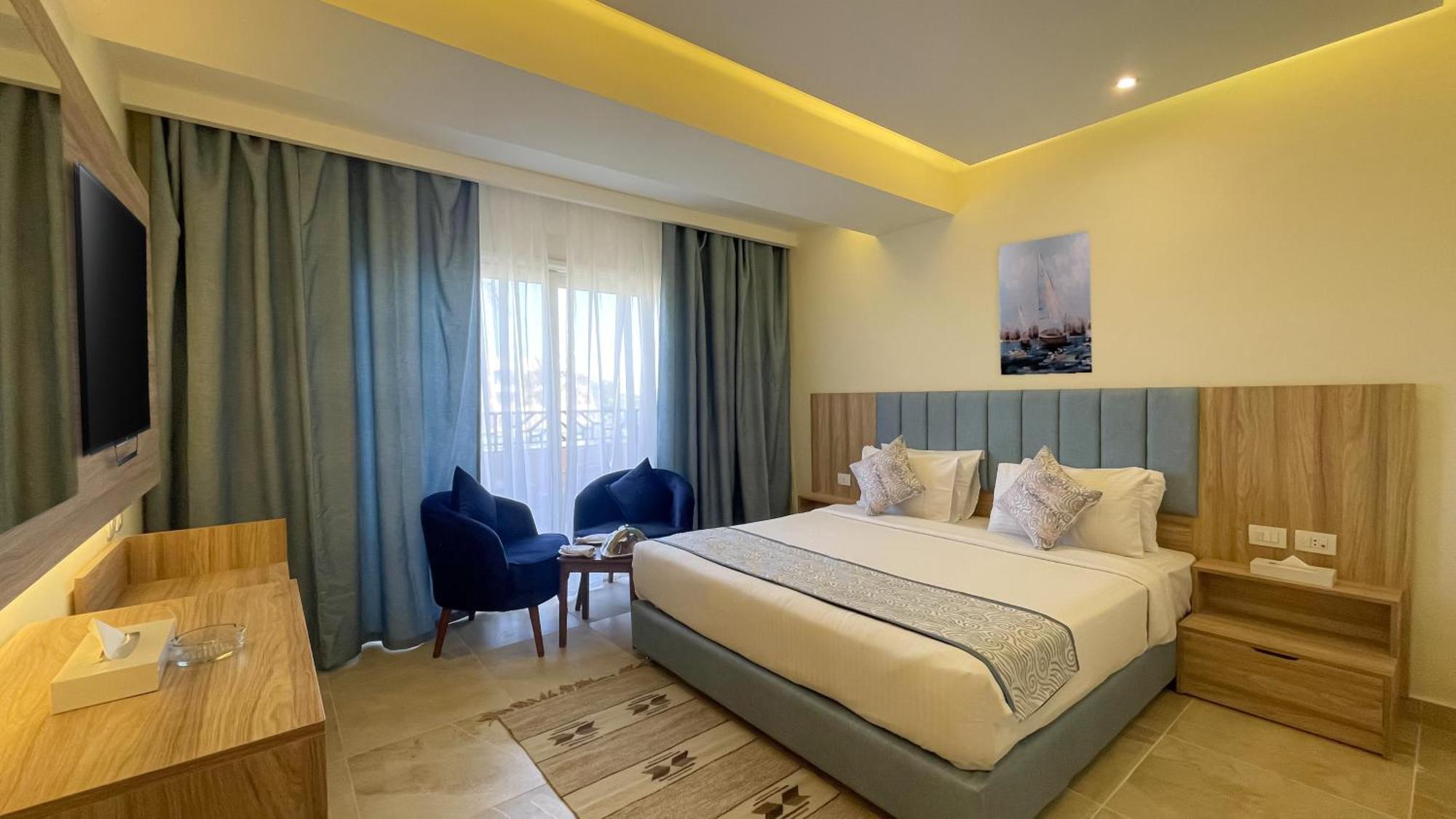 Deluxe Double or Twin Room Pool View,1553462995:JPEG